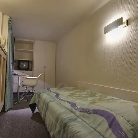 Hotel Glenmore 3*
