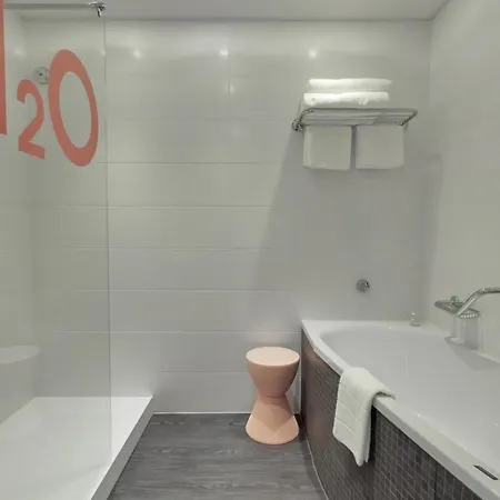 Glenmore Hotel 3*